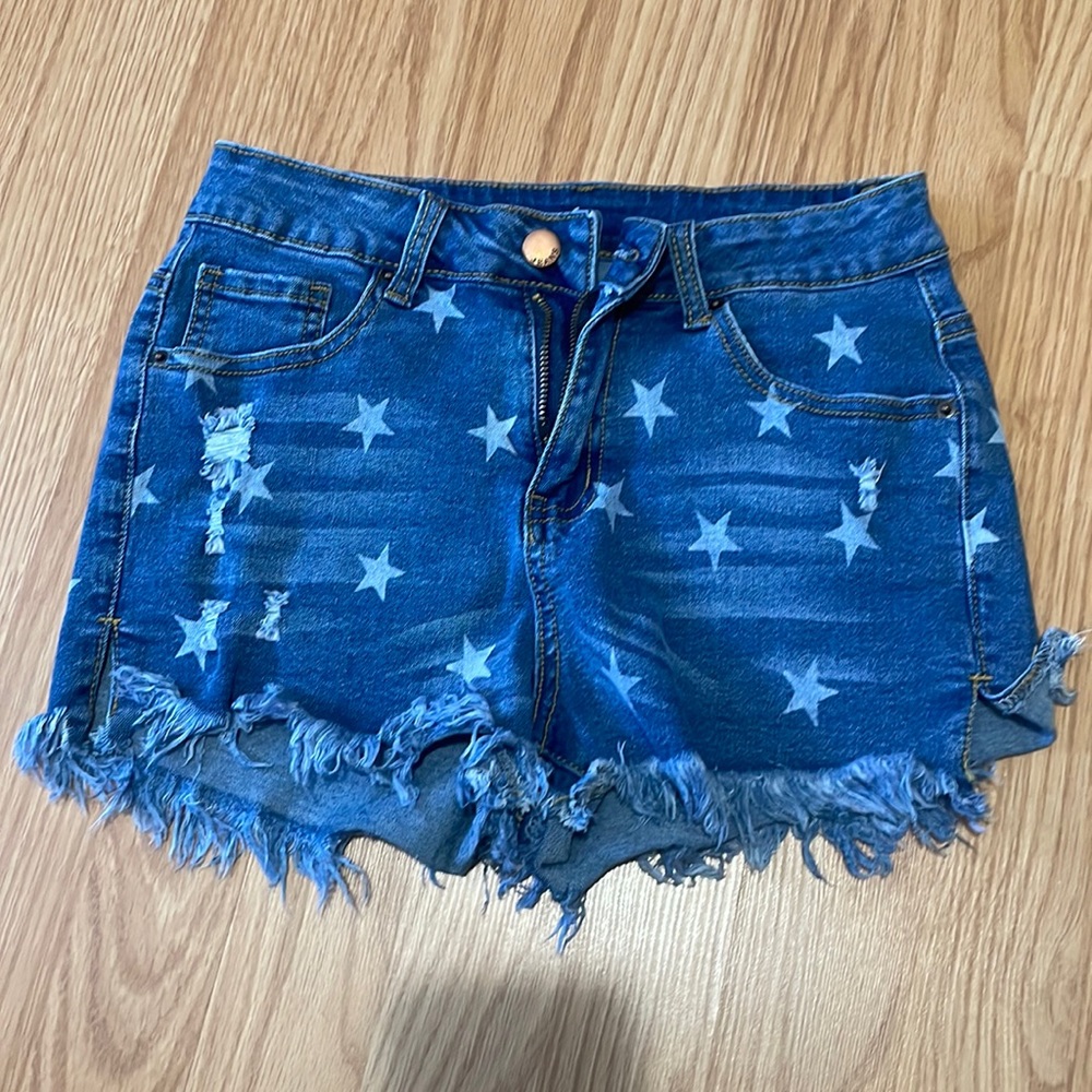 Jeans short with stars